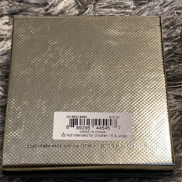 *Boxed* COACH Rose Quartz Heart Slider Bracelet - Picture 6 of 8